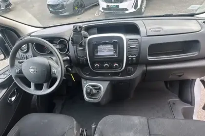 Photo 39 Nissan Nv300  FOURGON L1H1 2T8 2.0 DCI 120 BVM