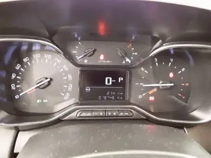 Photo 9 Citroën C3 Aircross  PureTech 130 S&S EAT6