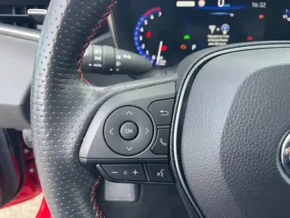 Photo 26 Toyota Corolla  Hybride 122h