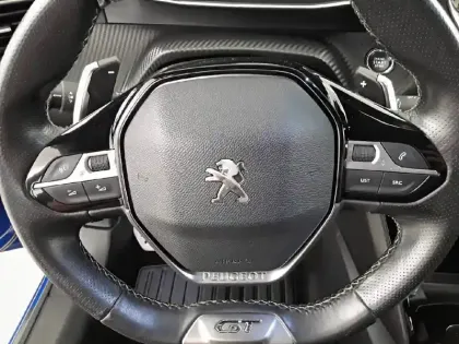 Photo 8 Peugeot 208 Gén. II Ph1 GT Line 5