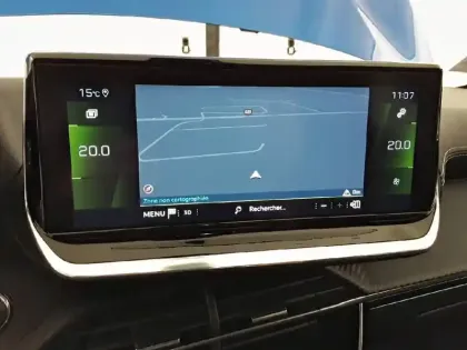 Photo 14 Peugeot 208 Gén. II Ph1 GT Line 5