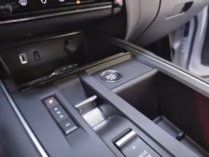 Photo 13 Citroën C5 aircross  Hybride 136 e-DCS6