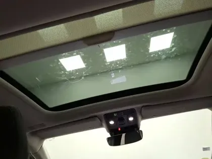 Photo 14 Renault Captur  Blue dCi 115 EDC