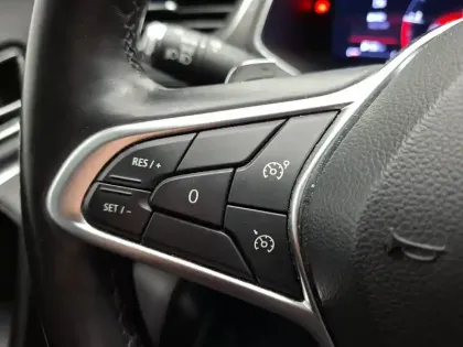 Photo 24 Renault Captur  Blue dCi 115 EDC