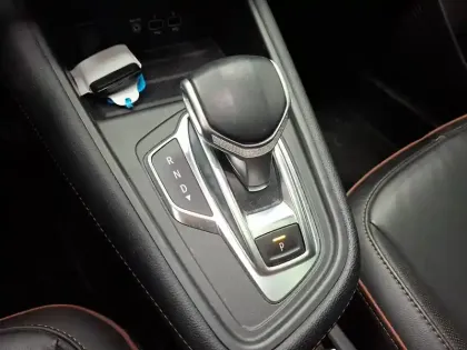 Photo 17 Renault Captur  Blue dCi 115 EDC