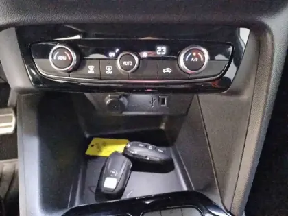 Photo 24 Opel Corsa  1.2 Turbo 130 ch BVA8