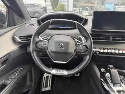 Photo 8 Peugeot 3008 Gén. II Ph2 GT 5