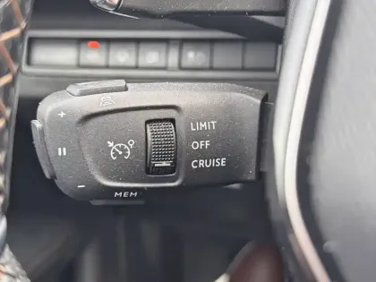 Photo 20 Peugeot 3008 Gén. II Ph2 GT 5