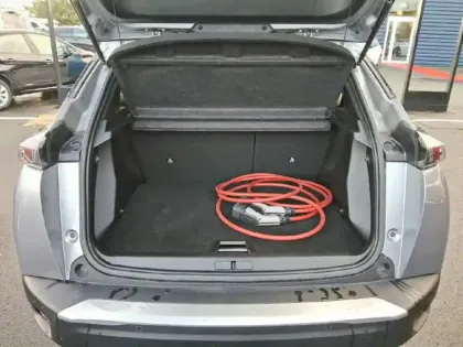 Photo 5 Peugeot 2008  Electrique 136 ch