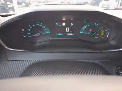 Photo 9 Peugeot 2008  Electrique 136 ch