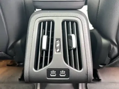 Photo 15 BMW X1  xDrive 25e 245ch DKG7