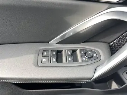 Photo 27 BMW X1  xDrive 25e 245ch DKG7