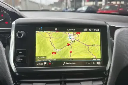 Photo 18 Peugeot 2008  PureTech 110ch S&S BVM6