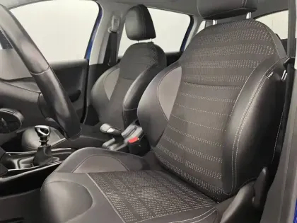 Photo 35 Peugeot 2008  PureTech 110ch S&S BVM6