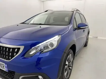 Photo 45 Peugeot 2008  PureTech 110ch S&S BVM6