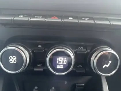 Photo 98 Dacia Duster  Blue dCi 115 4x2