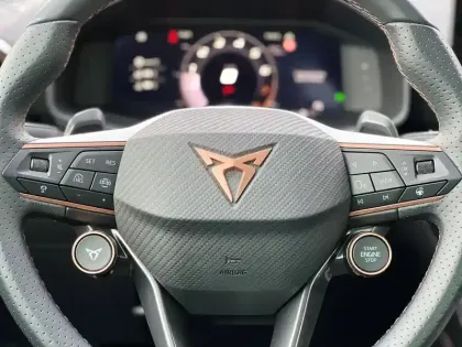 Photo 32 Cupra Leon  1.5 eTSI Hybrid 150 ch DSG7