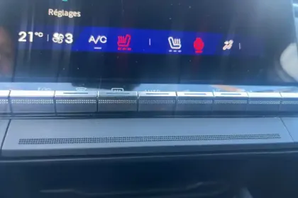 Photo 25 Renault Symbioz  E-Tech full hybrid 145