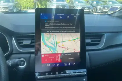 Photo 15 Renault Symbioz  E-Tech full hybrid 145