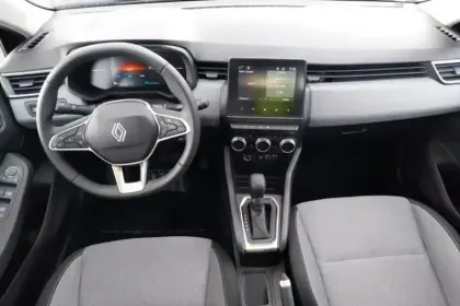 Photo 8 Renault Clio  E-Tech full hybrid 145 ch GSR2