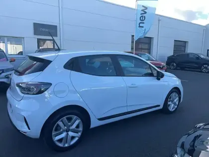 Photo 20 Renault Clio Gén. V (BJA) Ph2 Evolution 5