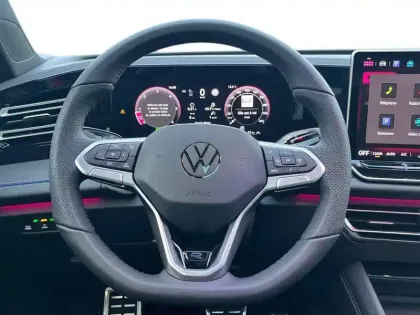 Photo 15 Volkswagen Tiguan  2.0 TDI 150ch DSG7