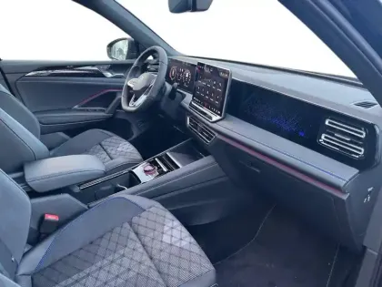 Photo 8 Volkswagen Tiguan  2.0 TDI 150ch DSG7