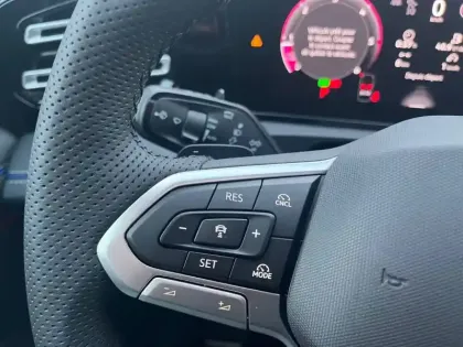 Photo 31 Volkswagen Tiguan  2.0 TDI 150ch DSG7