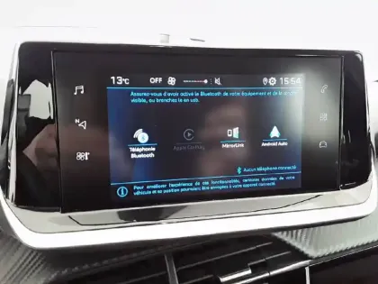 Photo 14 Peugeot 208  BlueHDi 100 S&S BVM6