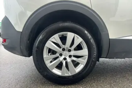 Photo 14 Peugeot 5008  BlueHDi 130ch S&S BVM6