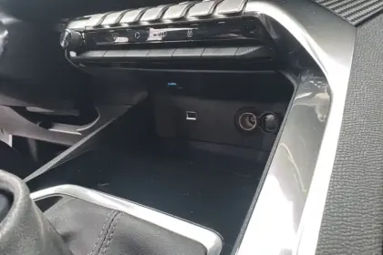 Photo 29 Peugeot 5008  BlueHDi 130ch S&S BVM6