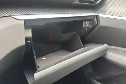 Photo 28 Peugeot 5008  BlueHDi 130ch S&S BVM6