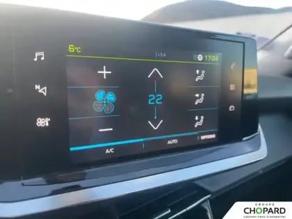 Photo 17 Peugeot 2008  Electrique 136 ch