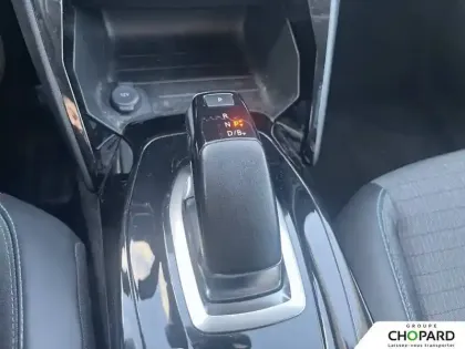 Photo 12 Peugeot 2008  Electrique 136 ch