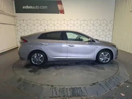 Photo 39 Hyundai Ioniq  Plug-in 141 ch