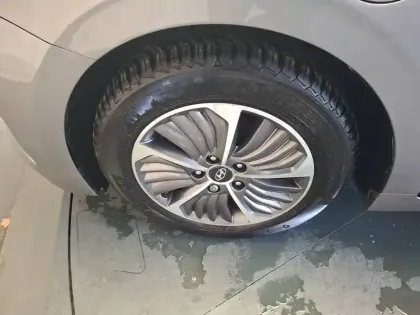 Photo 13 Hyundai Ioniq Gén. I Ph2 Executive 5