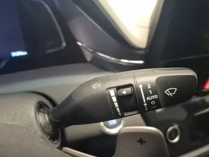 Photo 93 Hyundai Ioniq  Plug-in 141 ch