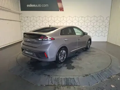 Photo 76 Hyundai Ioniq  Plug-in 141 ch