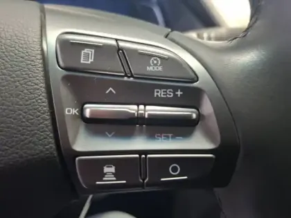 Photo 60 Hyundai Ioniq  Plug-in 141 ch