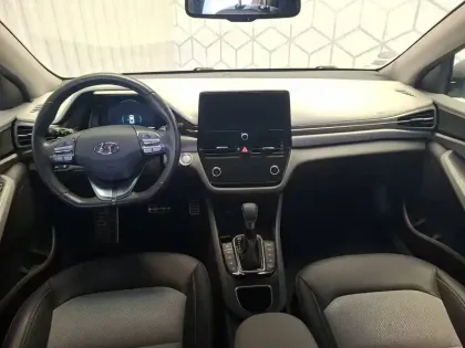 Photo 79 Hyundai Ioniq  Plug-in 141 ch
