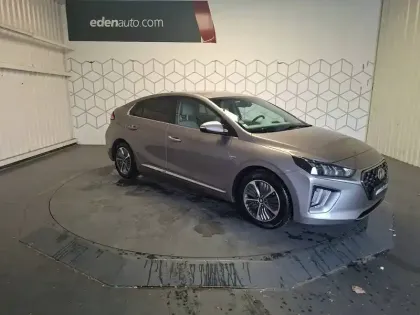 Photo 38 Hyundai Ioniq  Plug-in 141 ch