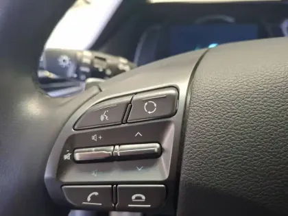 Photo 59 Hyundai Ioniq  Plug-in 141 ch