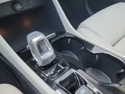 Photo 18 Volvo Xc40  T5 Twin Engine 180+82 ch DCT7