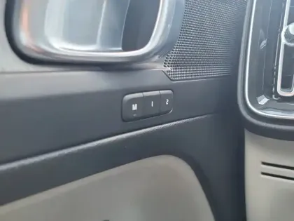 Photo 17 Volvo Xc40  T5 Twin Engine 180+82 ch DCT7