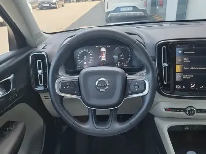 Photo 5 Volvo Xc40  T5 Twin Engine 180+82 ch DCT7