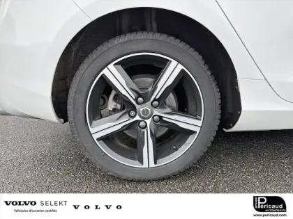 Photo 7 Volvo V40  T2 122 ch Geartronic 6