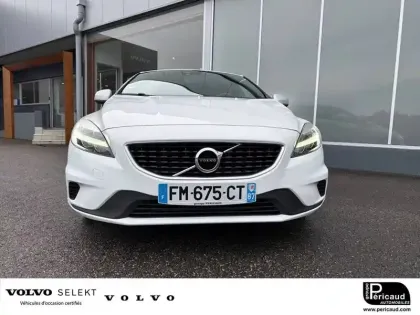 Photo 10 Volvo V40  T2 122 ch Geartronic 6