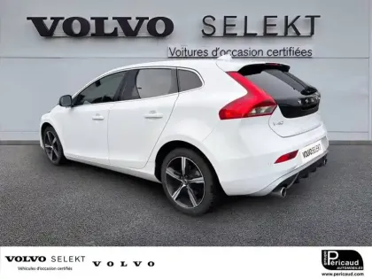 Photo 8 Volvo V40  T2 122 ch Geartronic 6