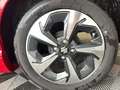 Photo 5 Suzuki Swift  1.2 Dualjet Hybrid