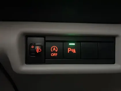 Photo 29 Suzuki Swift  1.2 Dualjet Hybrid